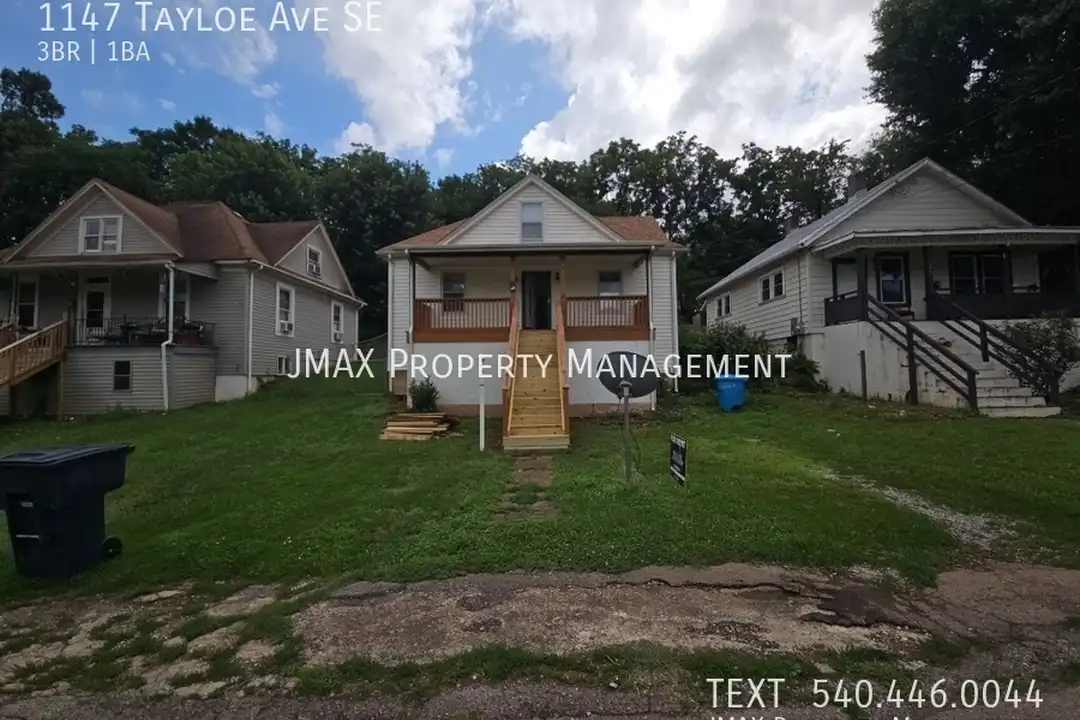 1147 Tayloe Ave SE – photo 1