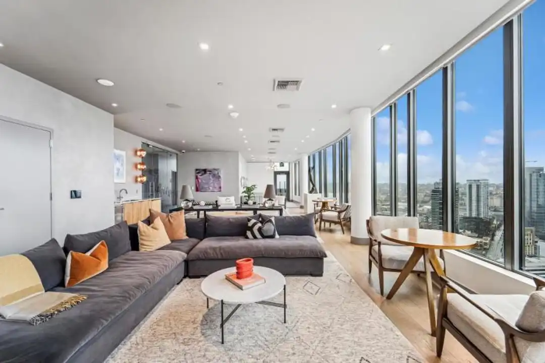 2510 6th Ave - View 4