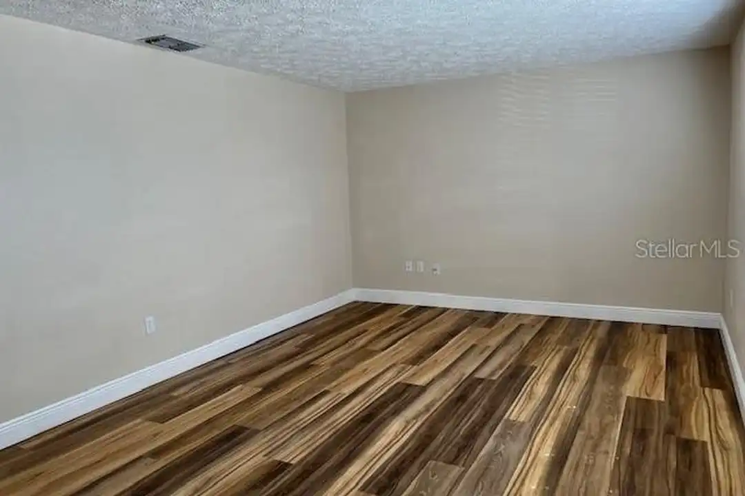 6413 Sutters Mill Rd - View 3