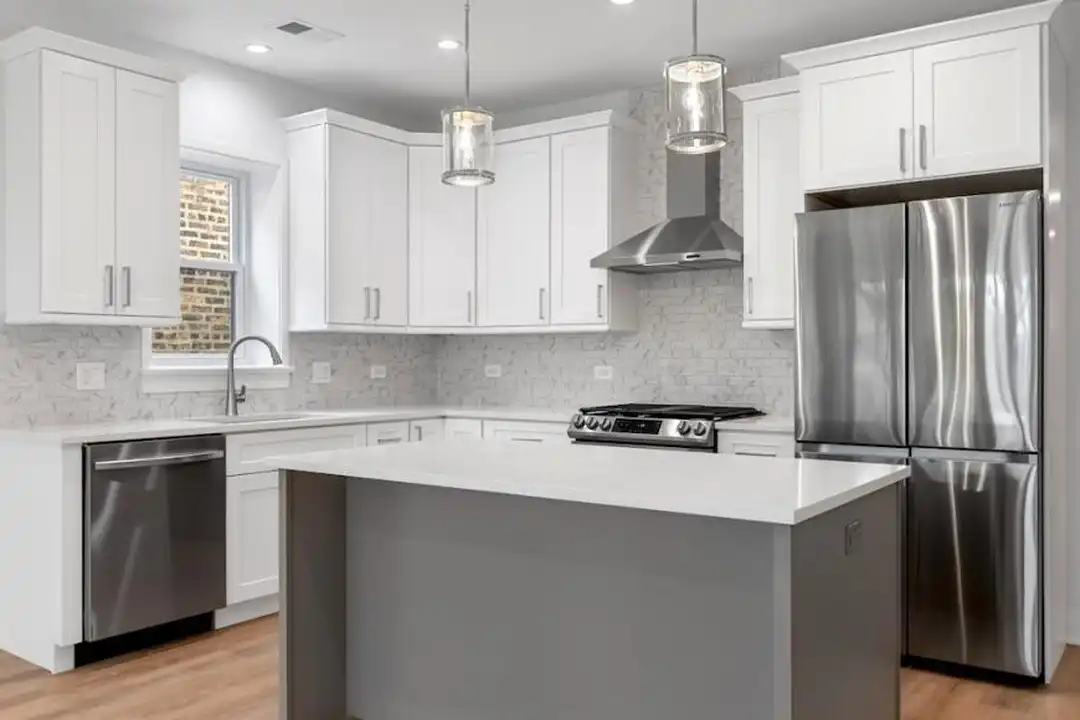 Apartment in Chicago - View 2