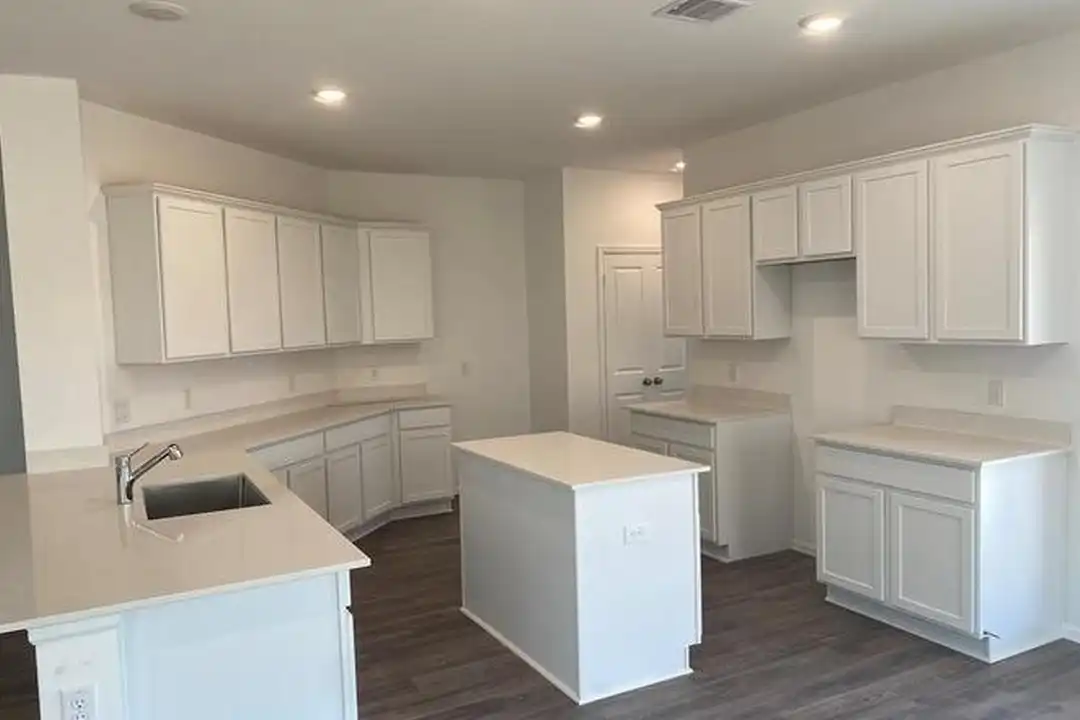 22215 Scarlino Dr - View 4