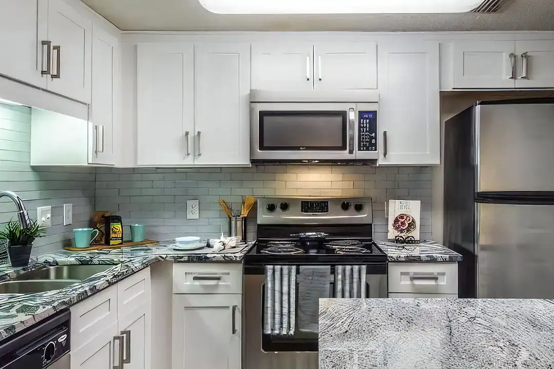 3070 Ashford Dunwoody Rd NE – photo 1