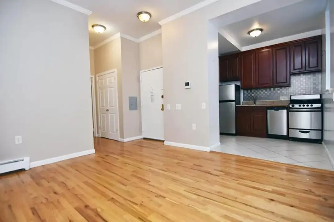 245 W 113th St - View 3