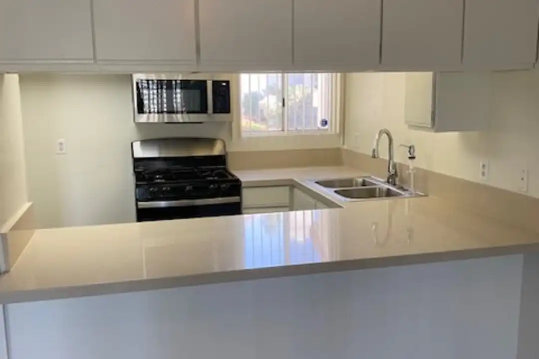 73720 Shadow Mountain Dr unit 1 - More