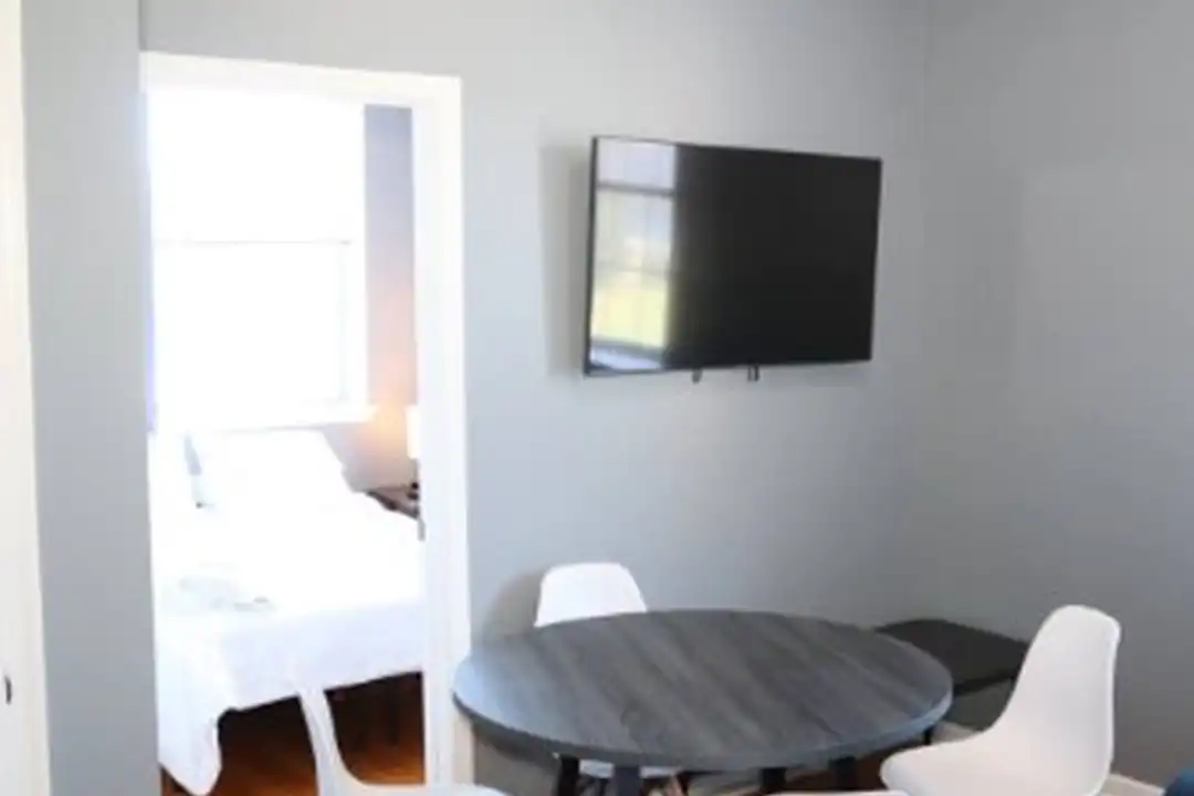 255 Franklin Ave unit 1 – photo 1