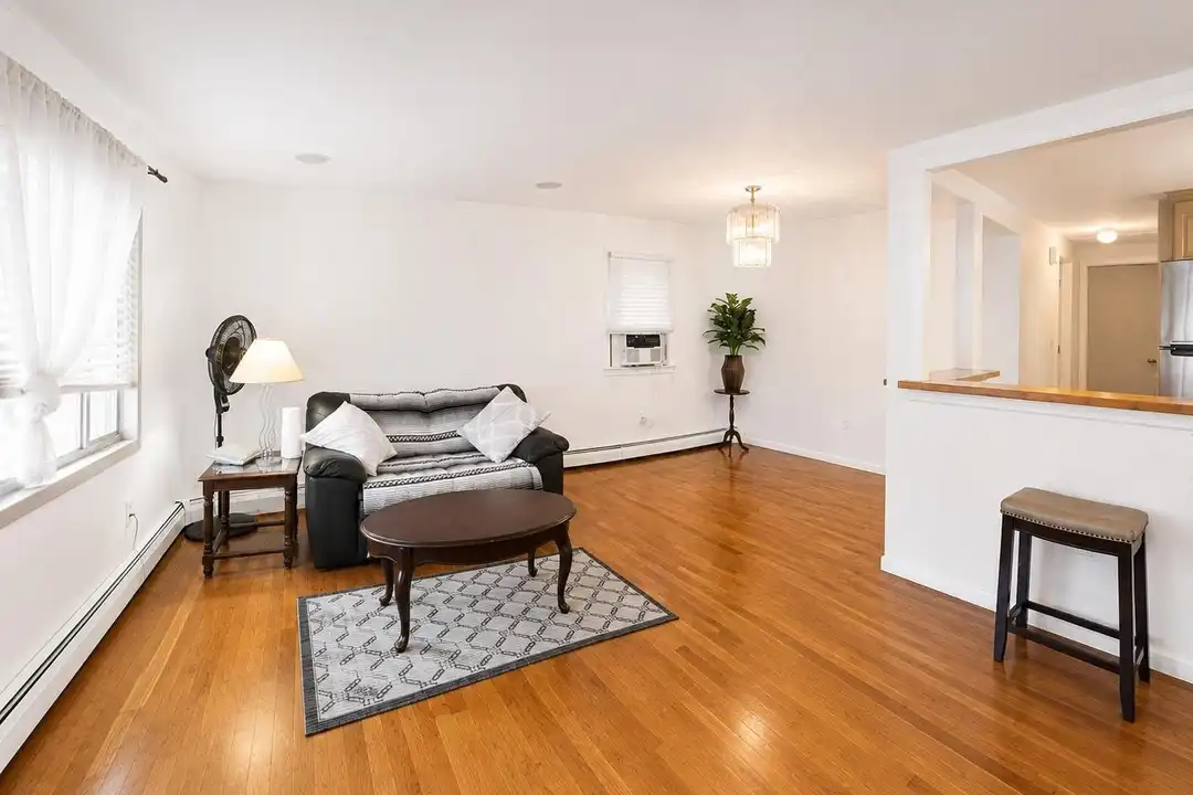 100 Lee Ave #2ND – photo 1 of 25