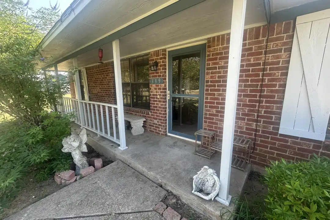 339 S Pleasant Hill Rd - View 4