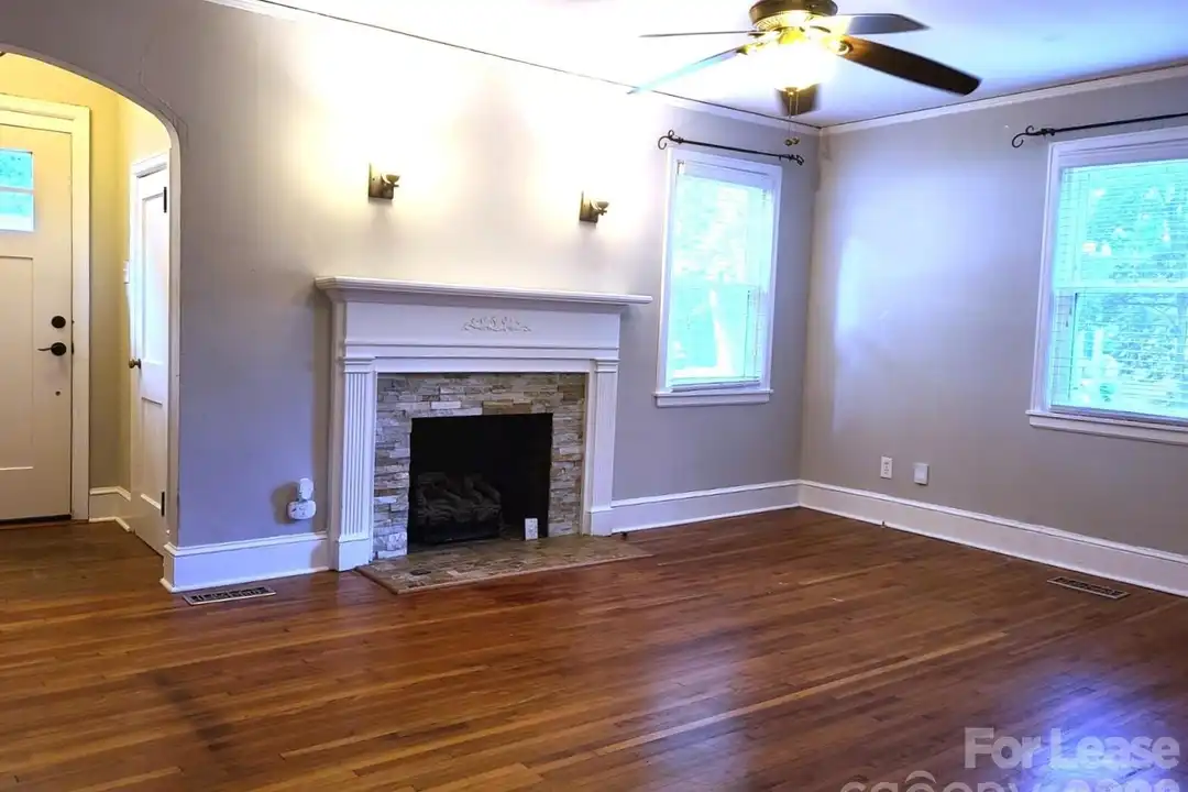 4229 Hiddenbrook Dr - More