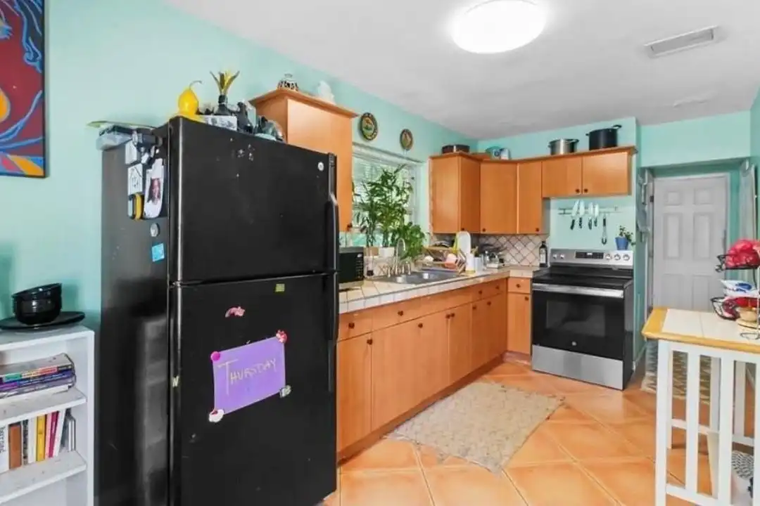1403 52nd St S - View 3
