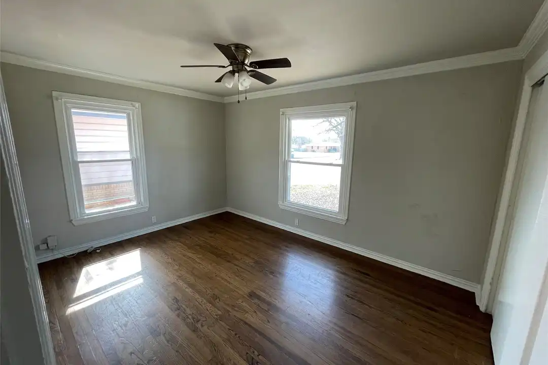 1309 N Binkley St - View 5