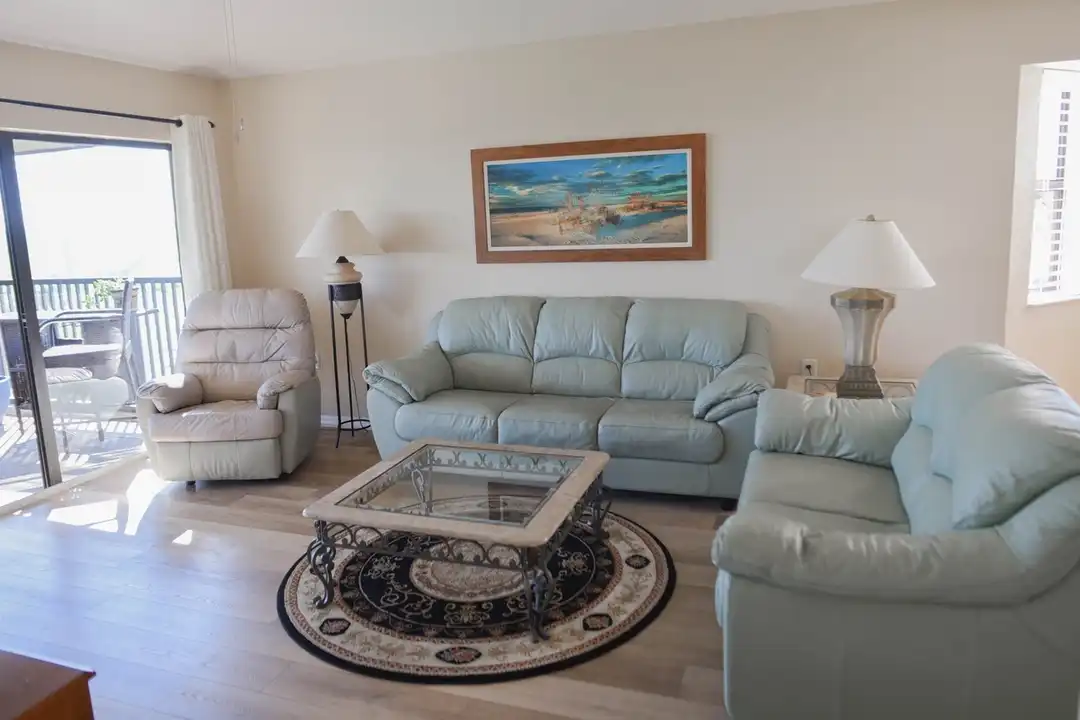 466 Bouchelle Dr unit 305 - View 5