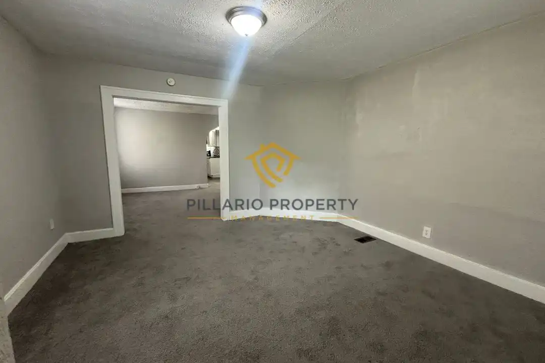 231 Jefferson Ave unit 231 N Jefferson Ave - Unit A – pohled 2