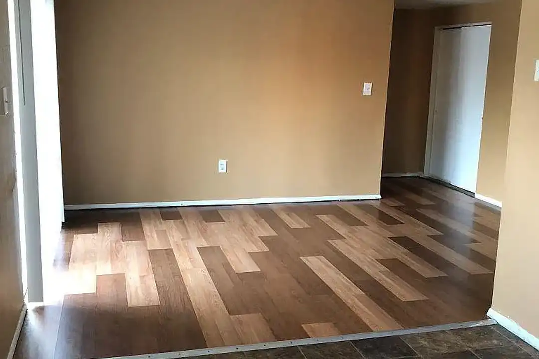 Regent Apartments – photo 1