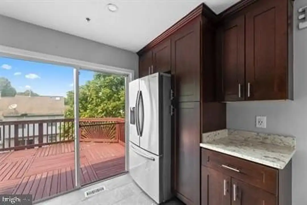 Apartment in Upper Marlboro - View 5