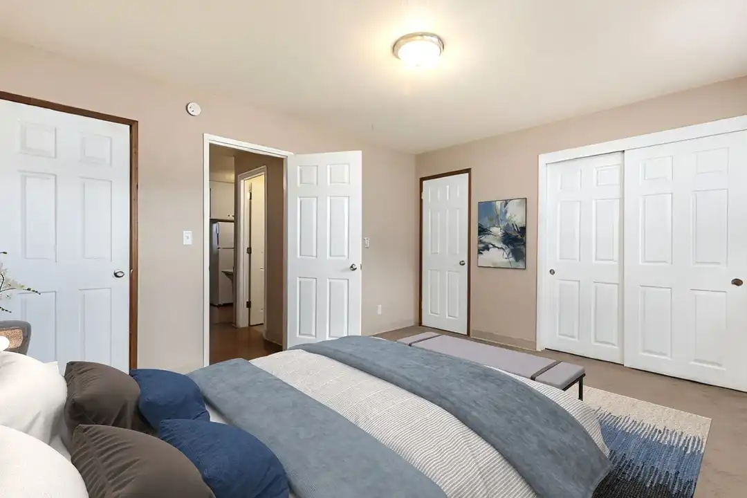 Edmonds 28 - More