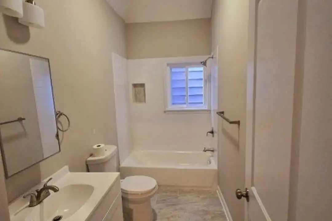 308 N 2nd St - View 6