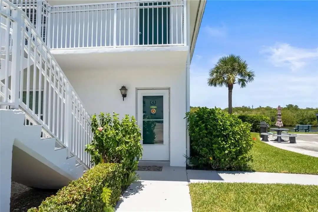 2800 Indian River Blvd unit 1 - View 3