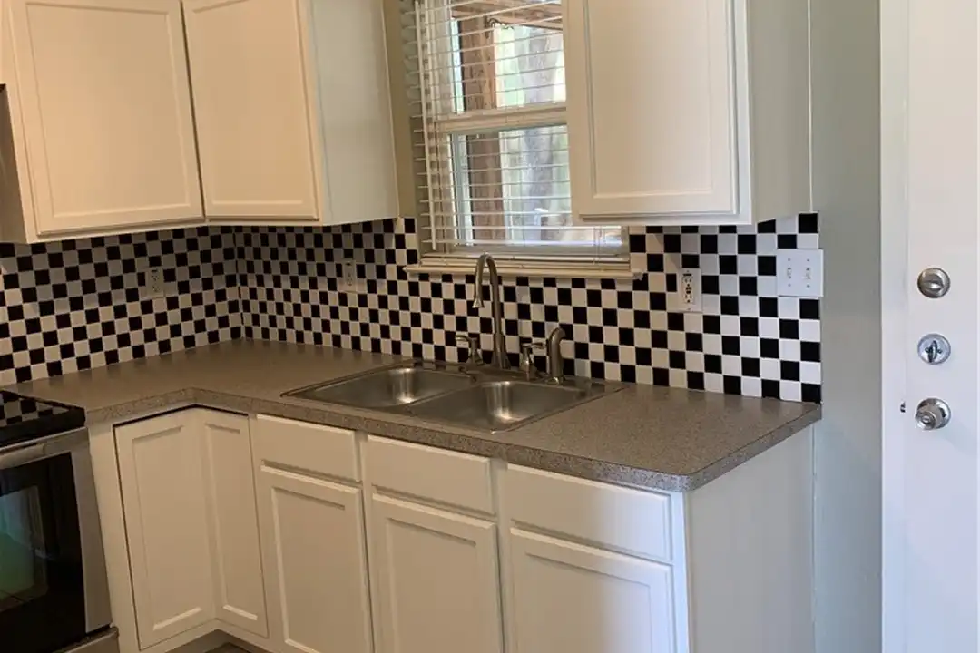 3415 Elija St - View 3
