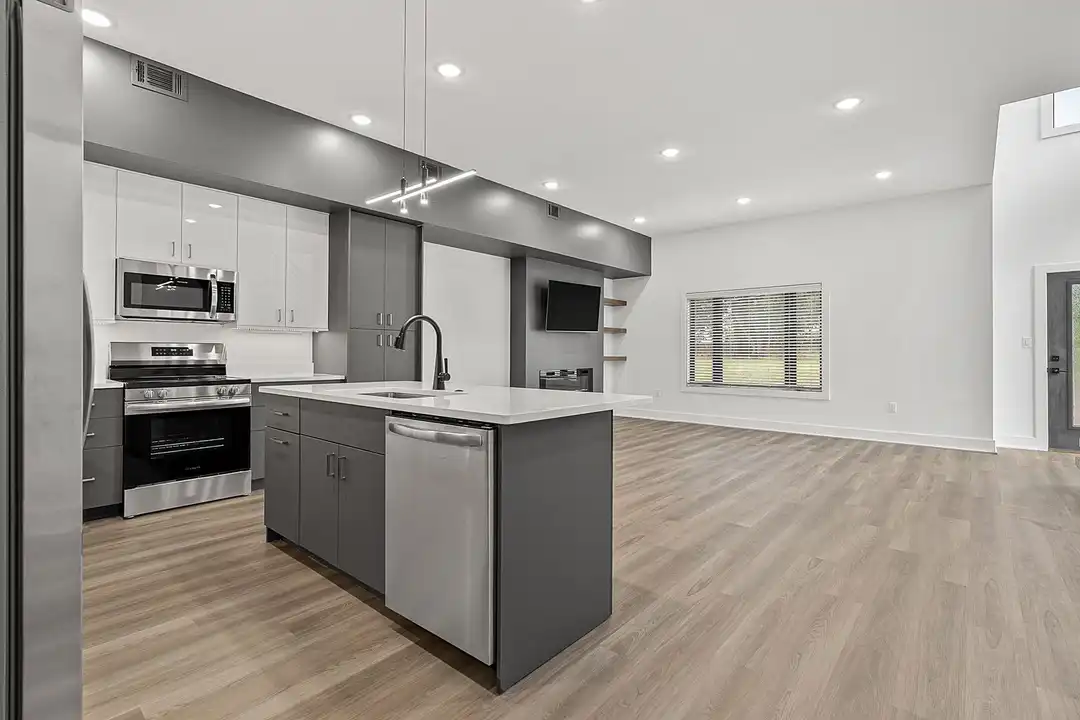 625 Gant St unit #1 - View 4