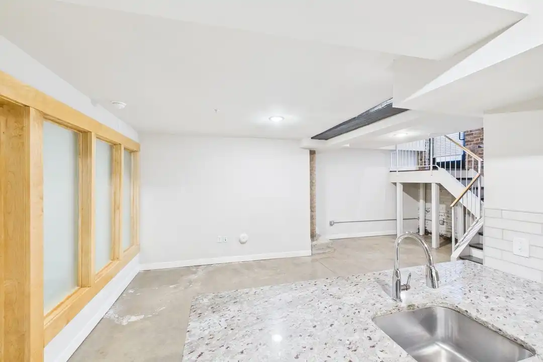 10 Walnut Alley unit A002 – photo 1