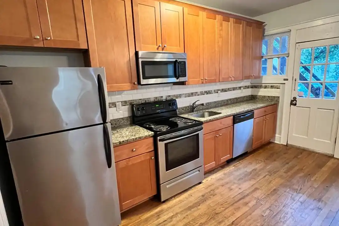 1107 W Grace St unit Apt. 3 - View 6