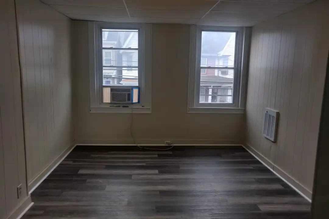 1108 Butler St unit 7 - View 4