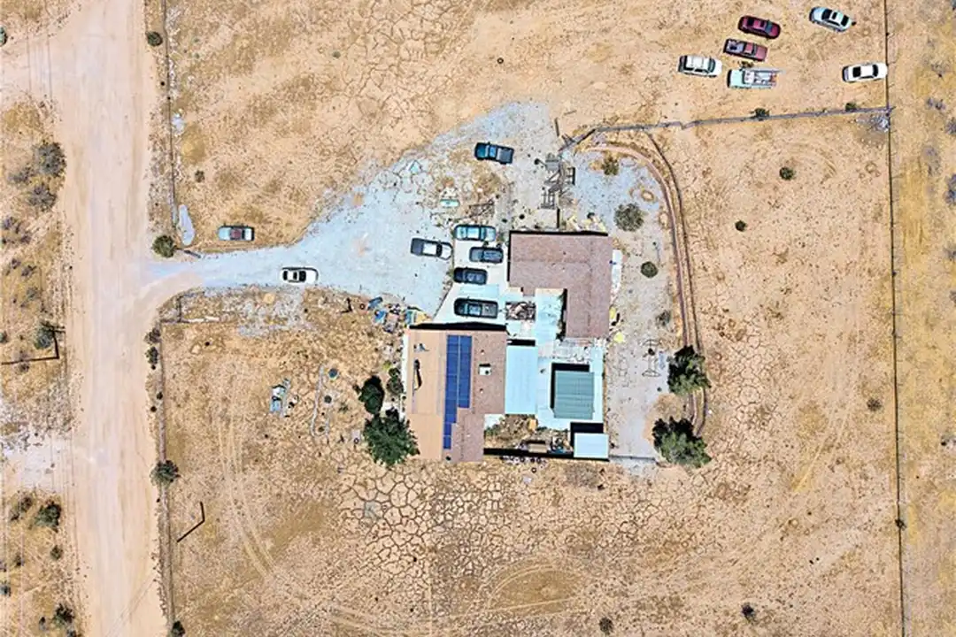 17601 Sycamore Ln - View 6