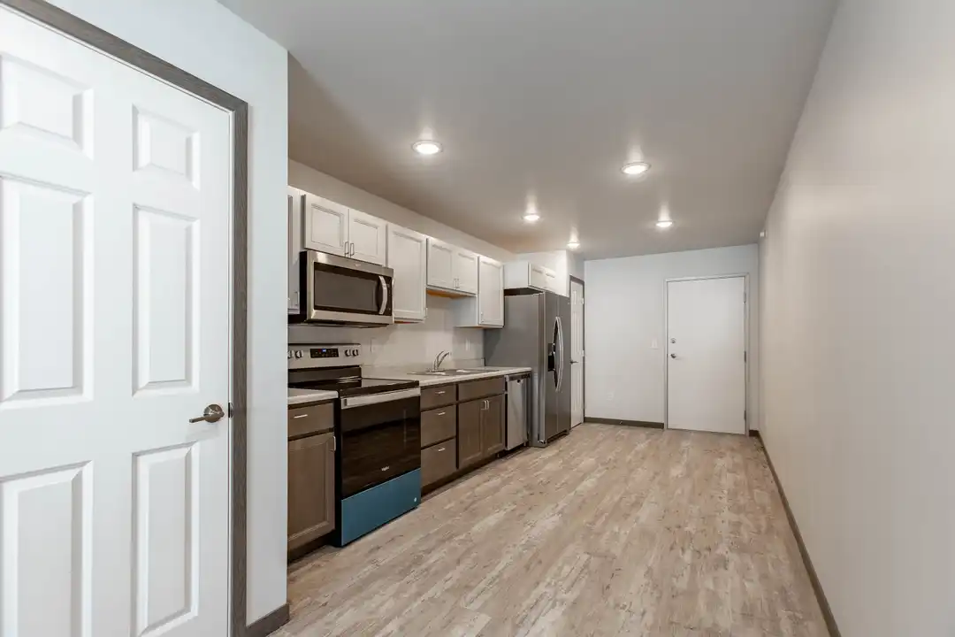 1050 N Valley Dr unit 7 - View 5