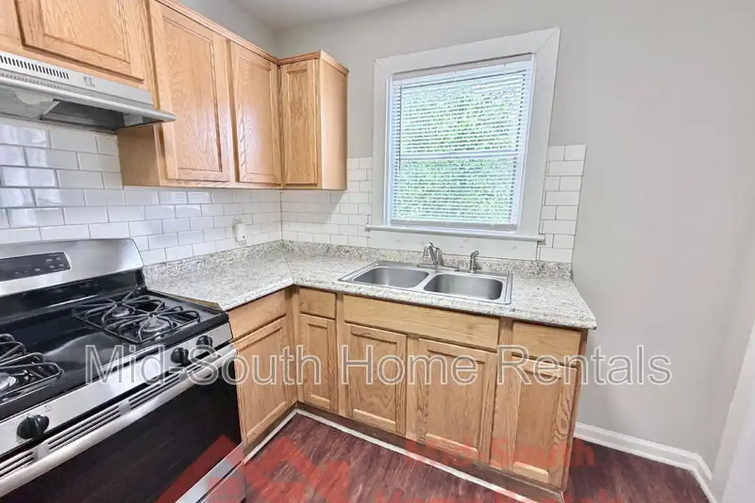 1515 Madison Ave unit 05 - Widok 6