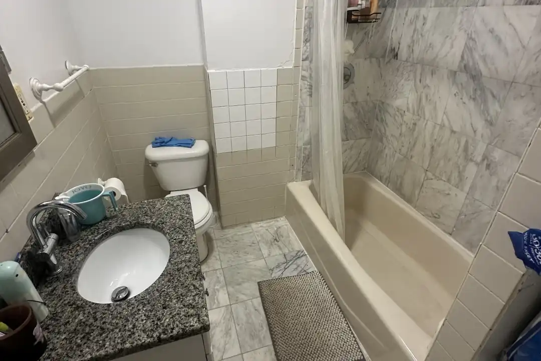 74 Mozart St unit 2 – pohled 5