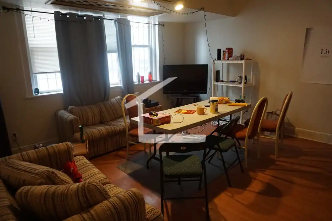 45 Ashford St - More