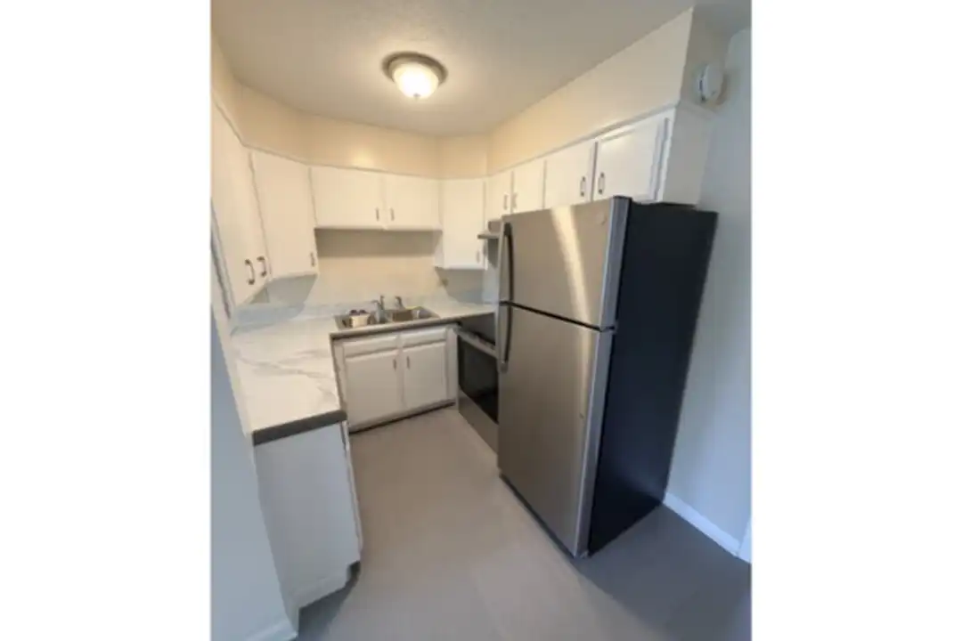 Apartment in Denver - View 5