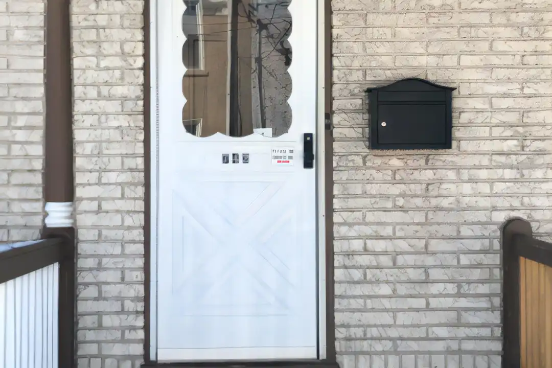 742 Genesee St - View 3
