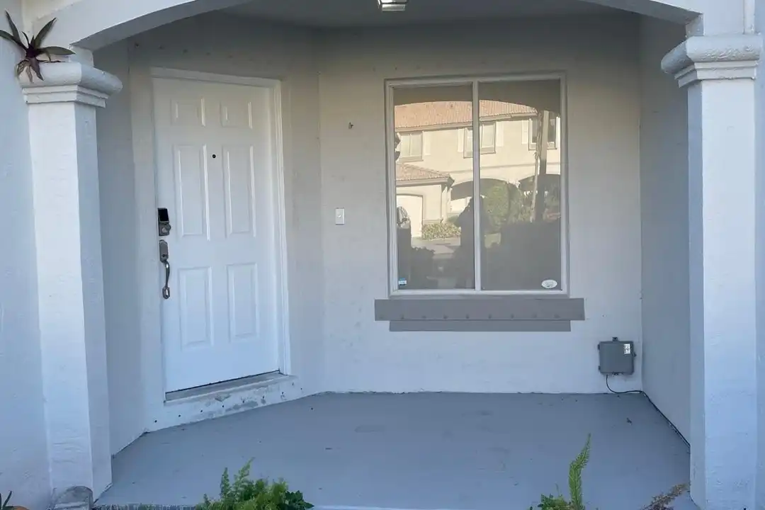 7324 SW 162nd Ct - View 4