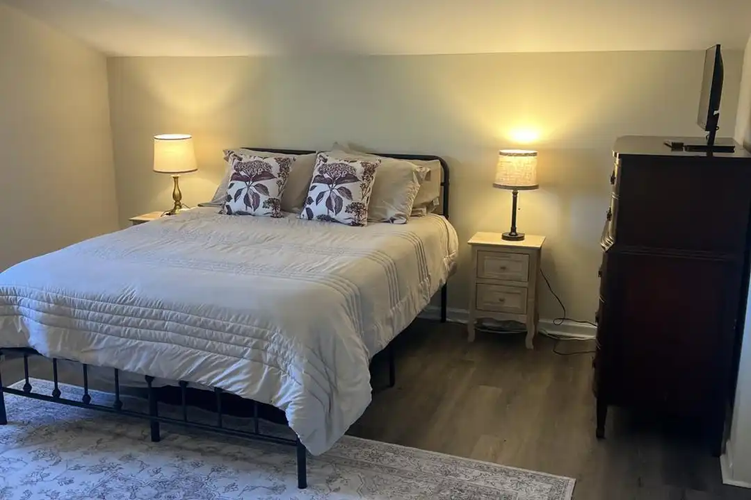 451 Juliustown Georgetown Rd – photo 1 of 15