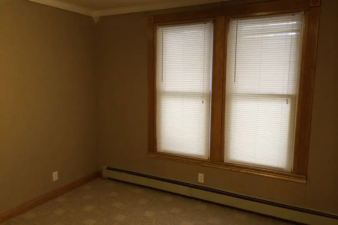 372 Arch St unit C – photo 1 of 24