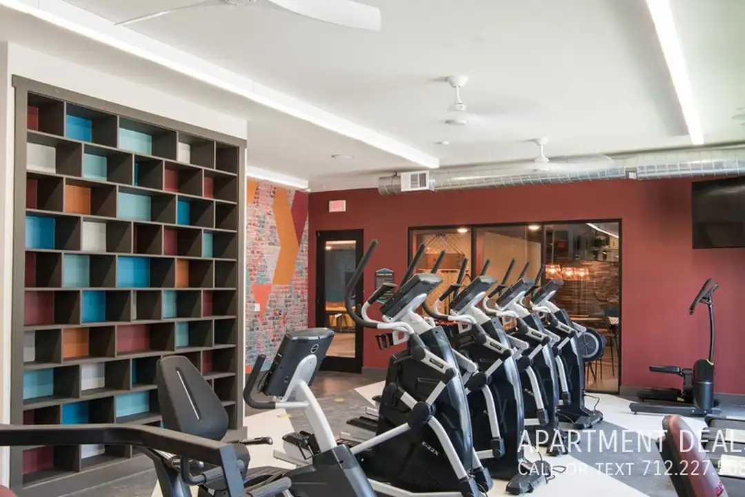 Apartment in Houston, University Village, Eastwood - More