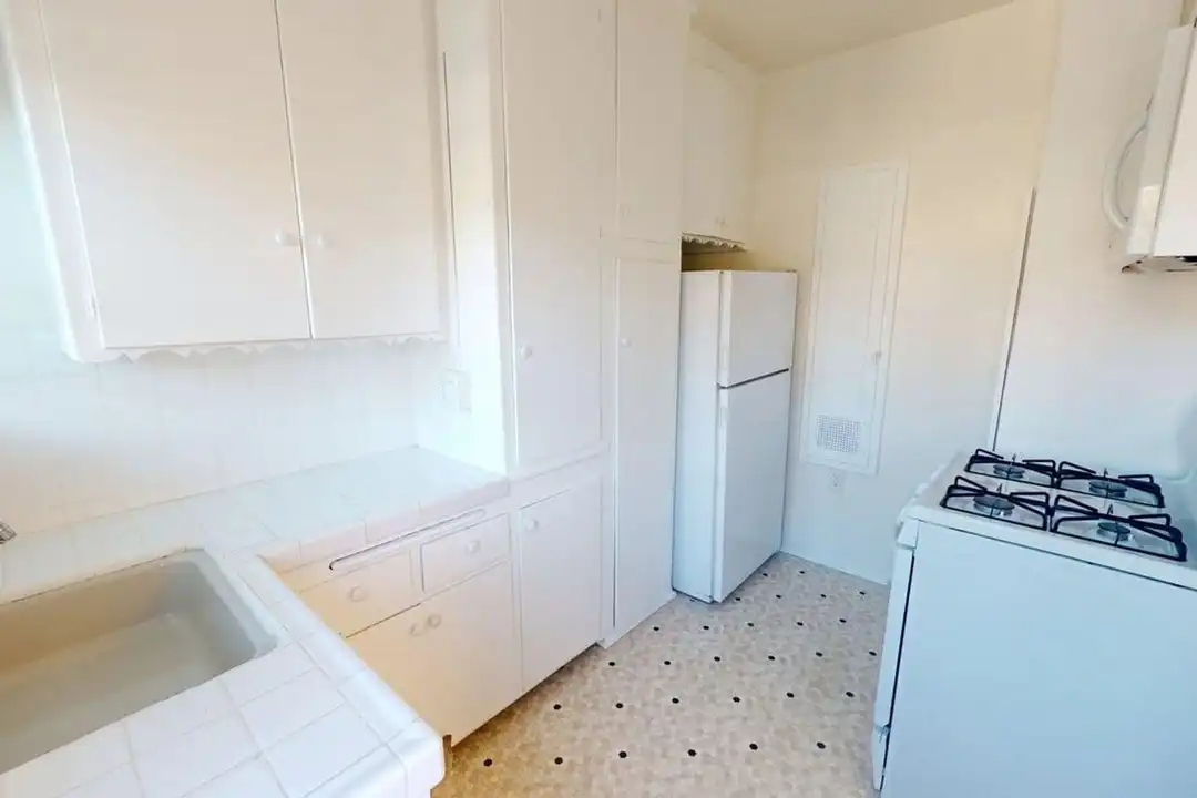 732 D Ave unit 738 D Avenue - More