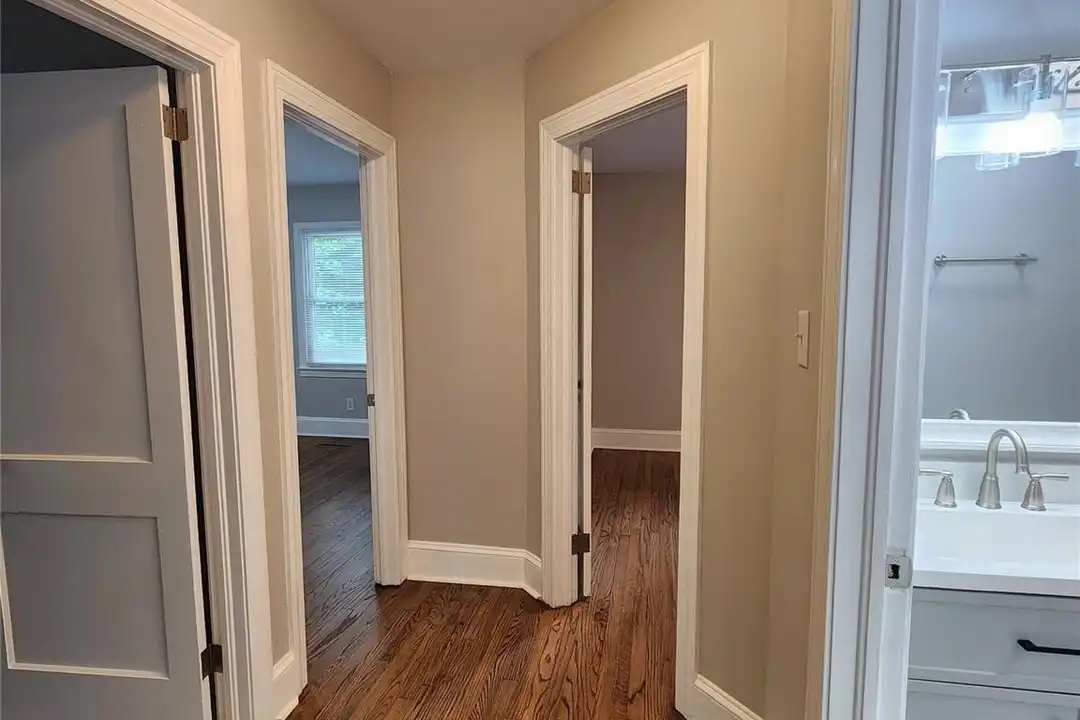 330 W Church St - View 5