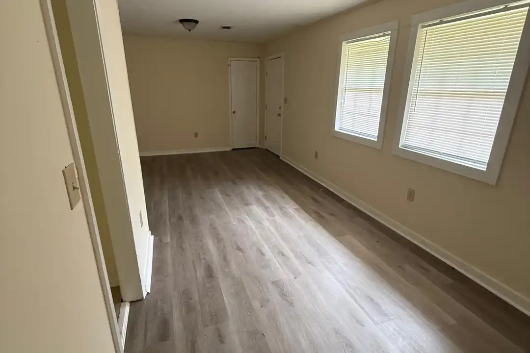 1326 Cadillac Dr - View 6