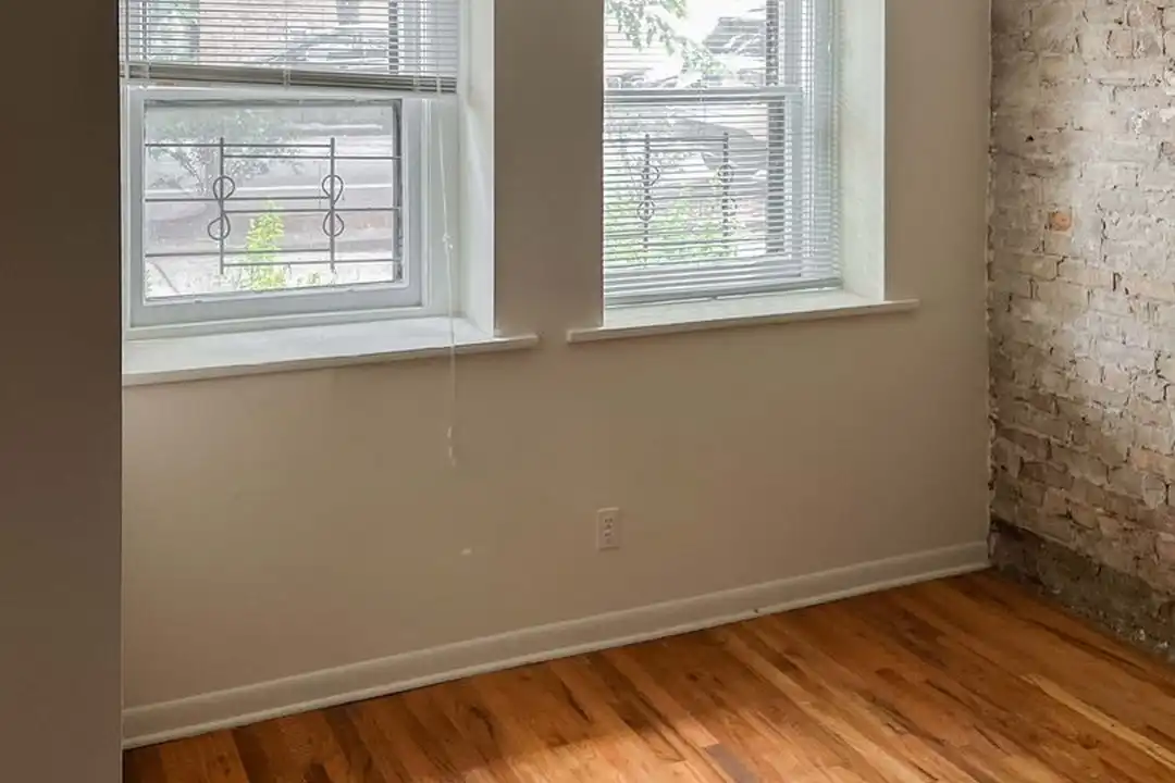 2606 N Racine Ave unit G - View 5