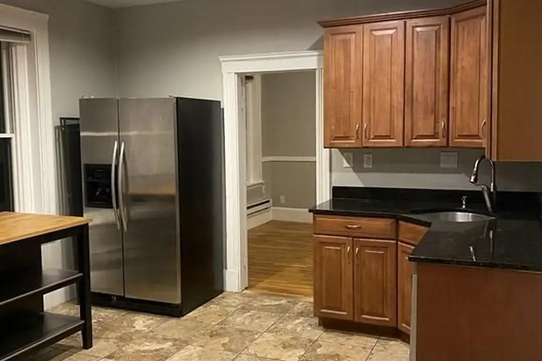 422 Hanover St - View 2