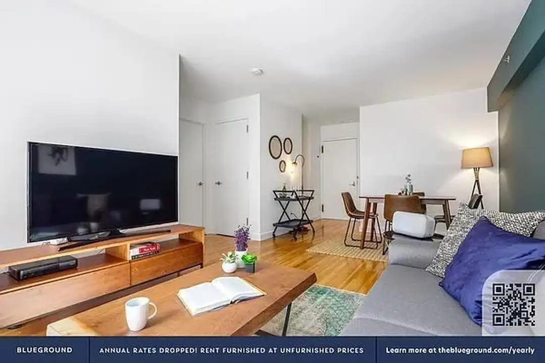 101 W 15th St unit 205 – pohled 3