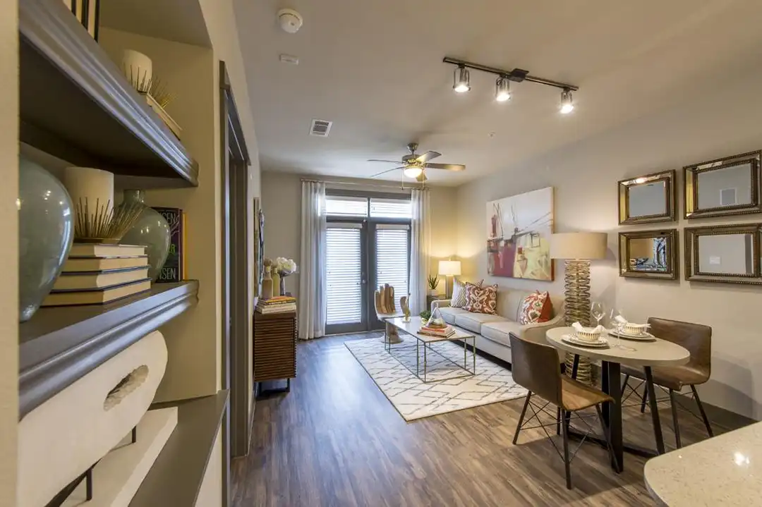 2912 Milam St - View 6