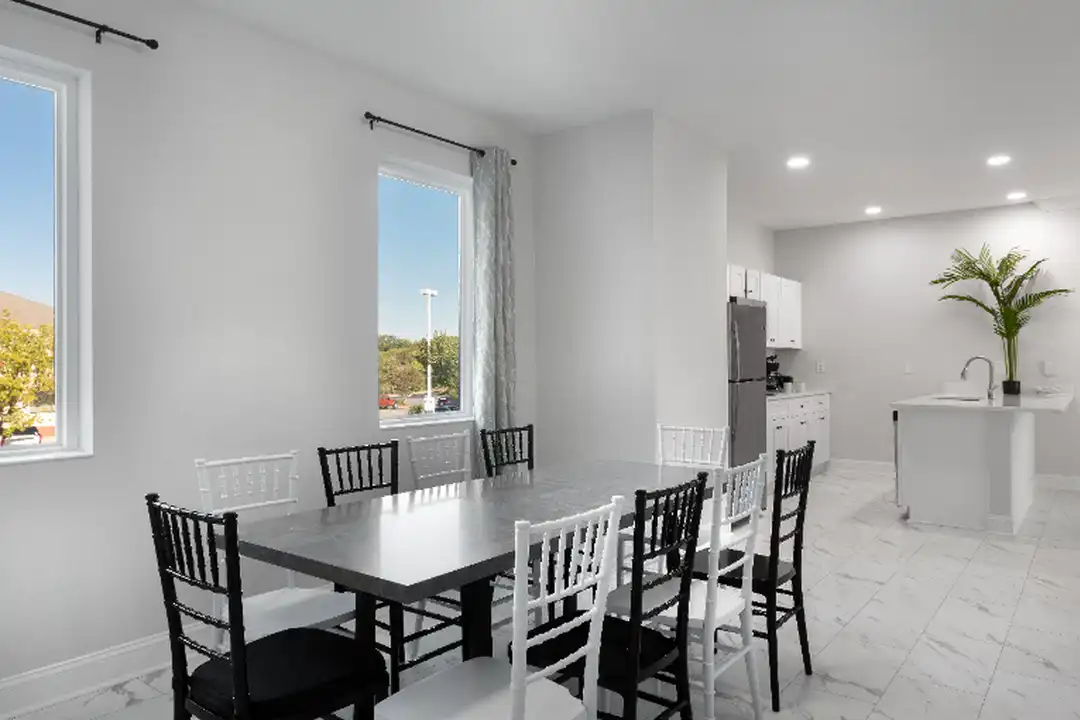 800 Windy Hill Rd - View 2