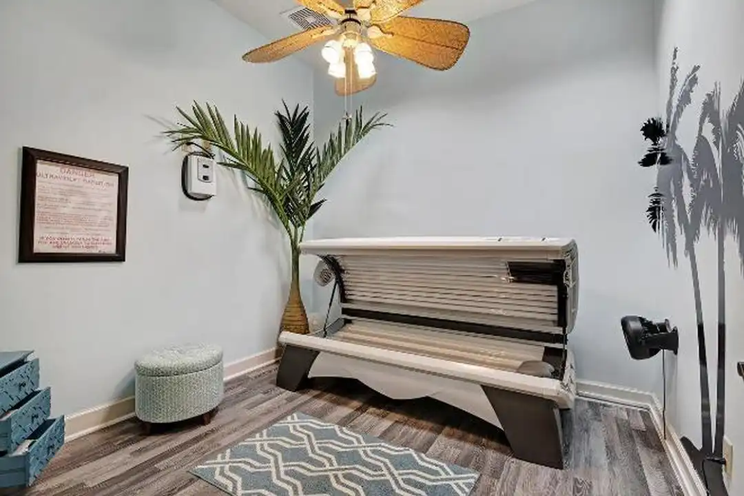 6399 Morning Star Dr - More