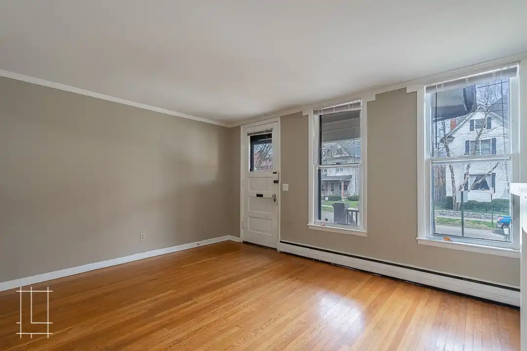 Apartment in Columbus - More