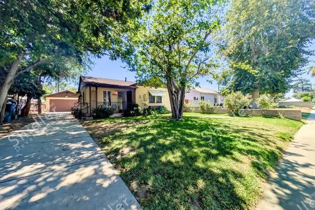 3245 N Stoddard Ave – photo 1