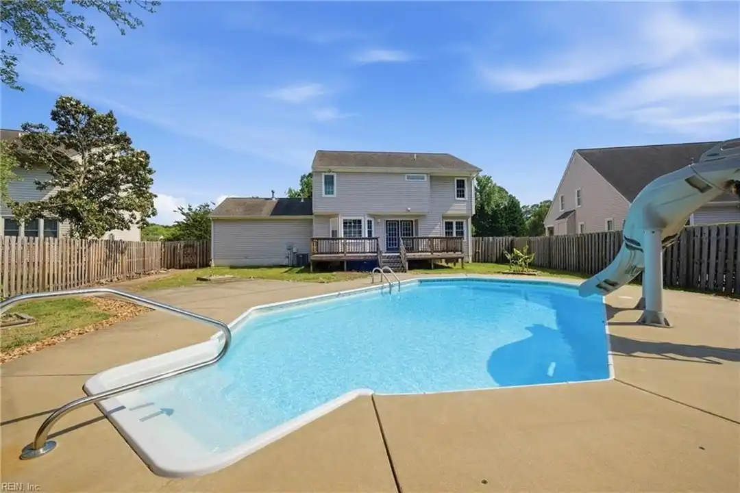 103 Jessica Dr - View 4