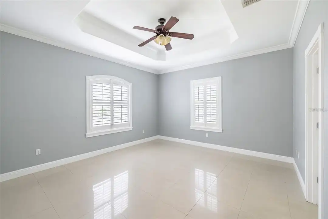 2323 W Cherry St – další